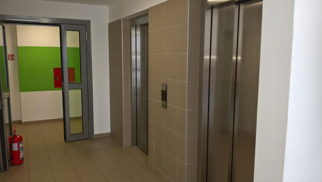 Calla Apartment Zagreb - Novi Apartman, Garaza, Video Nadzor 외부 사진