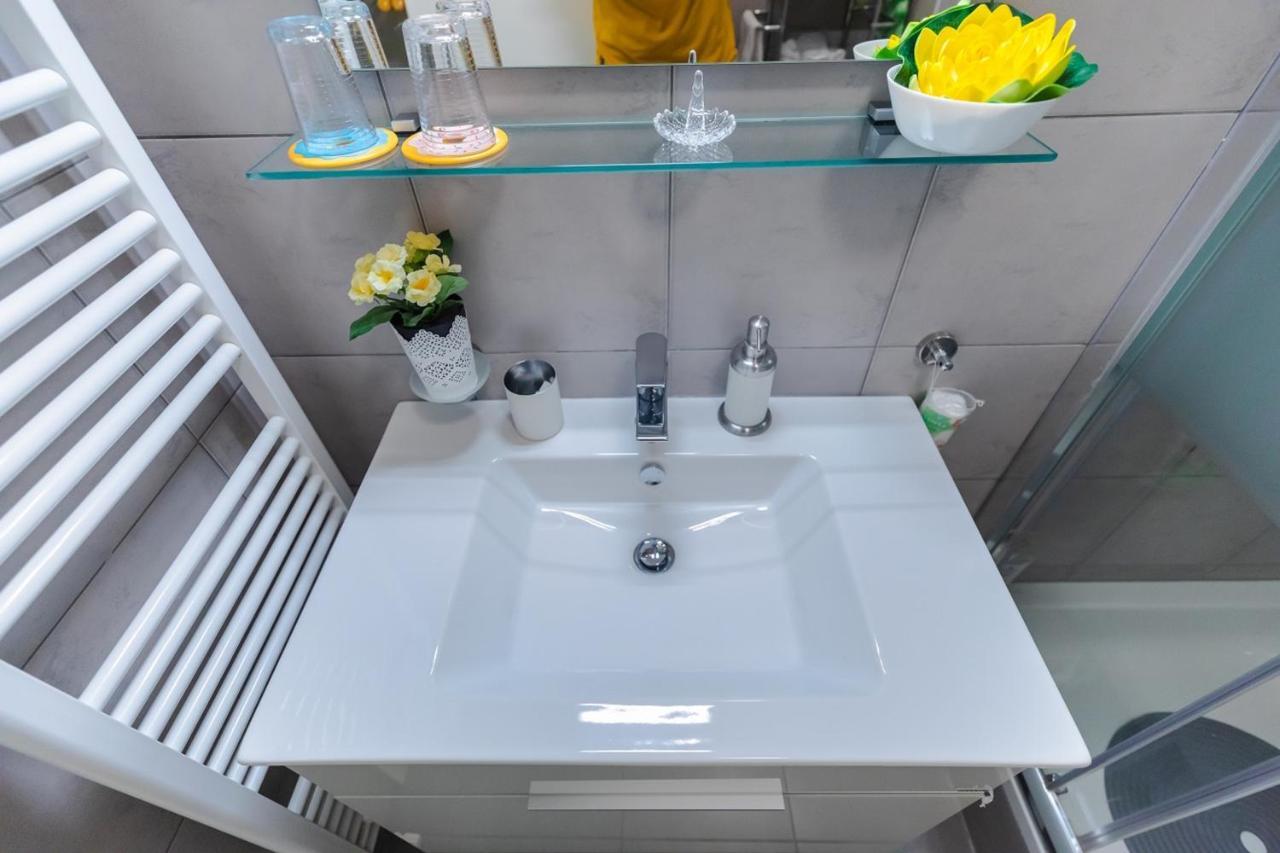 Calla Apartment Zagreb - Novi Apartman, Garaza, Video Nadzor 외부 사진